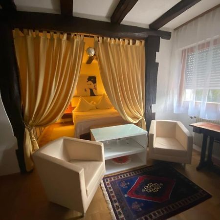 River Side Appartment Унінг Екстер'єр фото